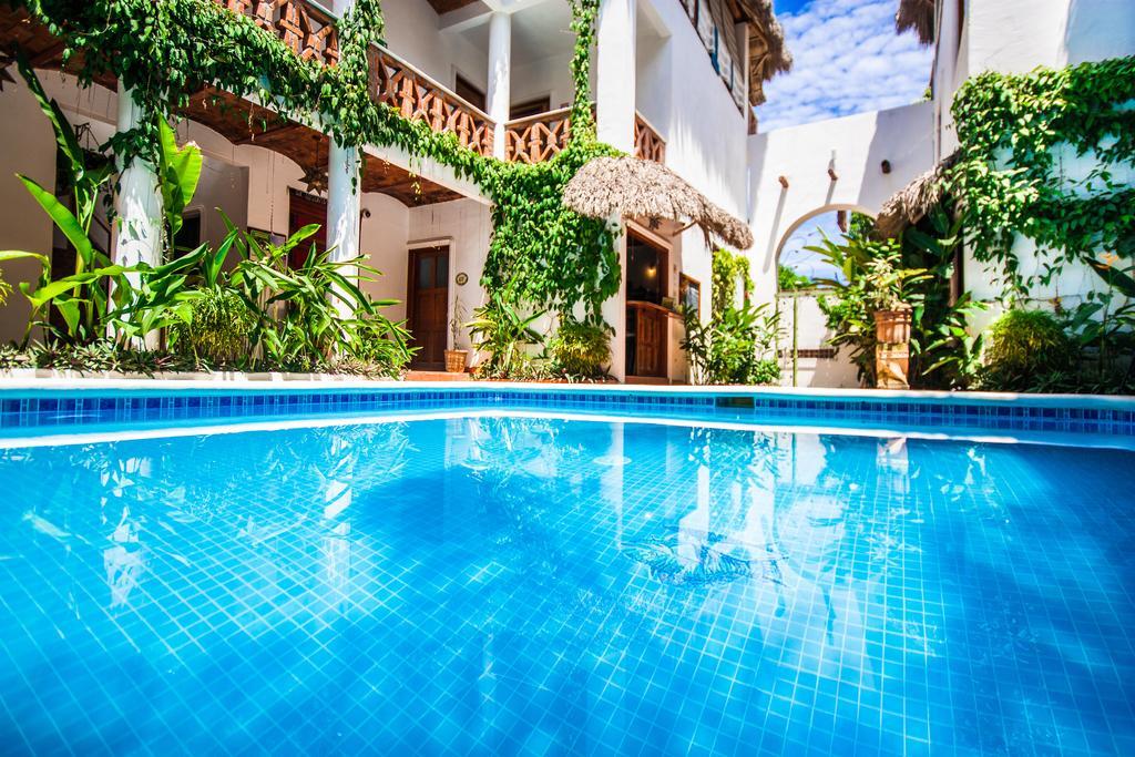 Hotelito Los Suenos Саюліта Екстер'єр фото